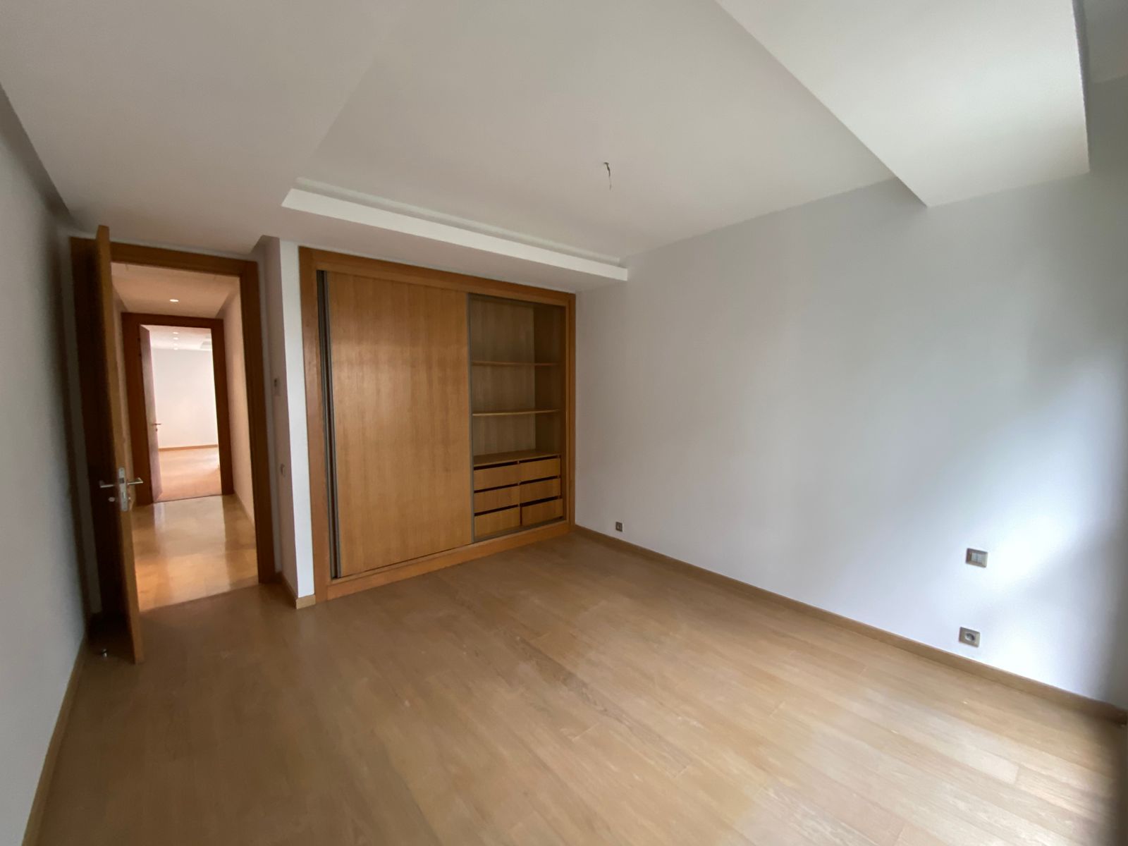 شقة بثلاث غرف نوم + غرفة للموظف - لورانجري - 7