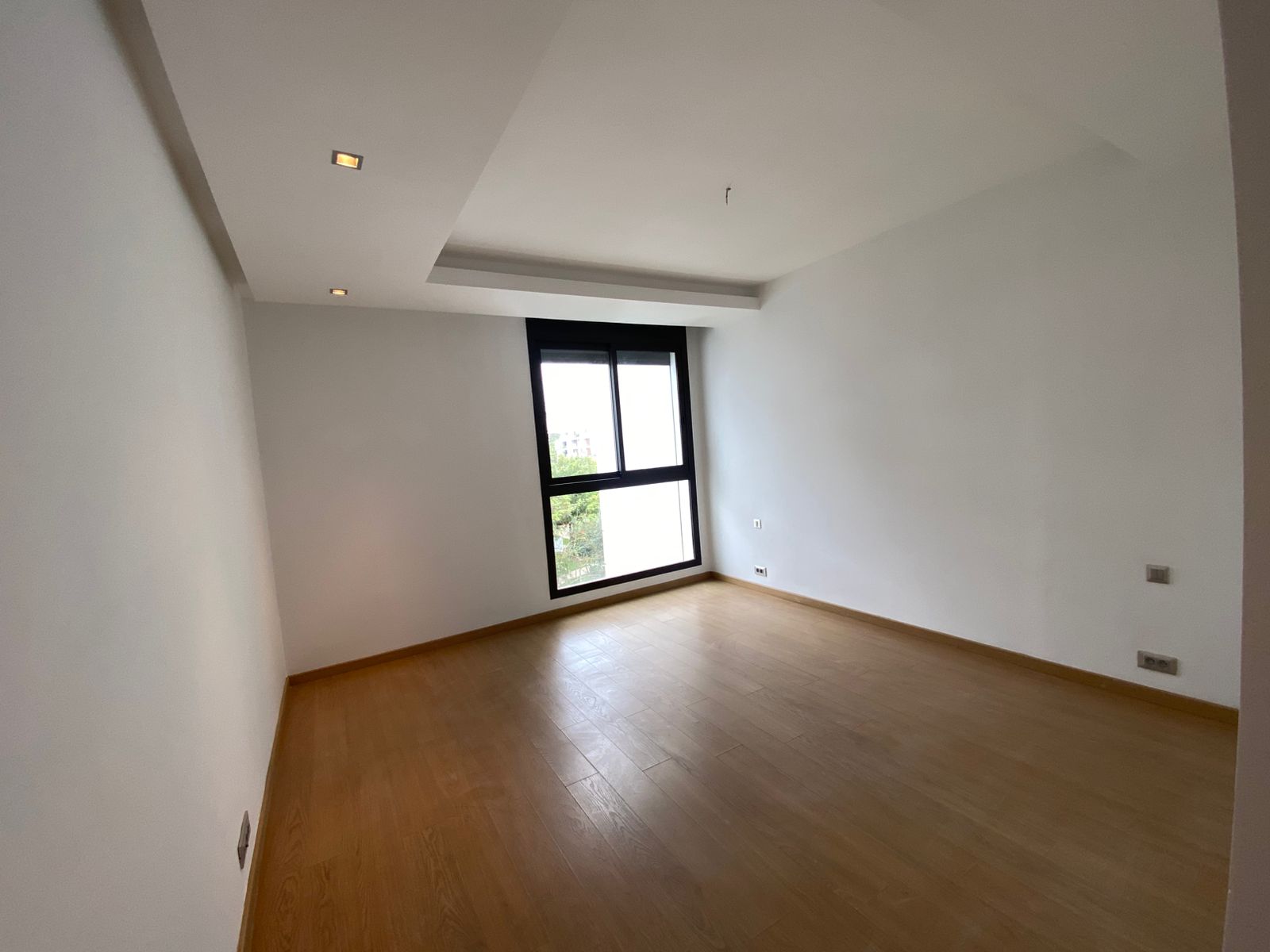 شقة بثلاث غرف نوم + غرفة للموظف - لورانجري - 8